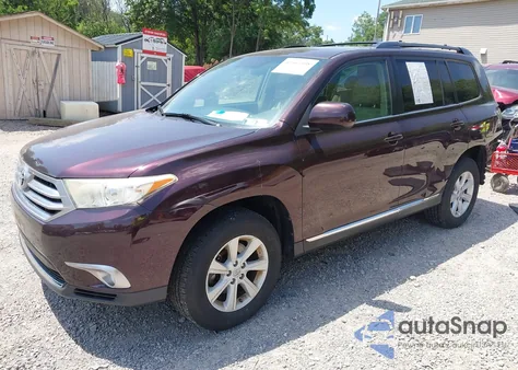 2013 Toyota Highlander Base Plus V6 z USA, uszkodzony, nr VIN 5TDBK3EH3DS187868